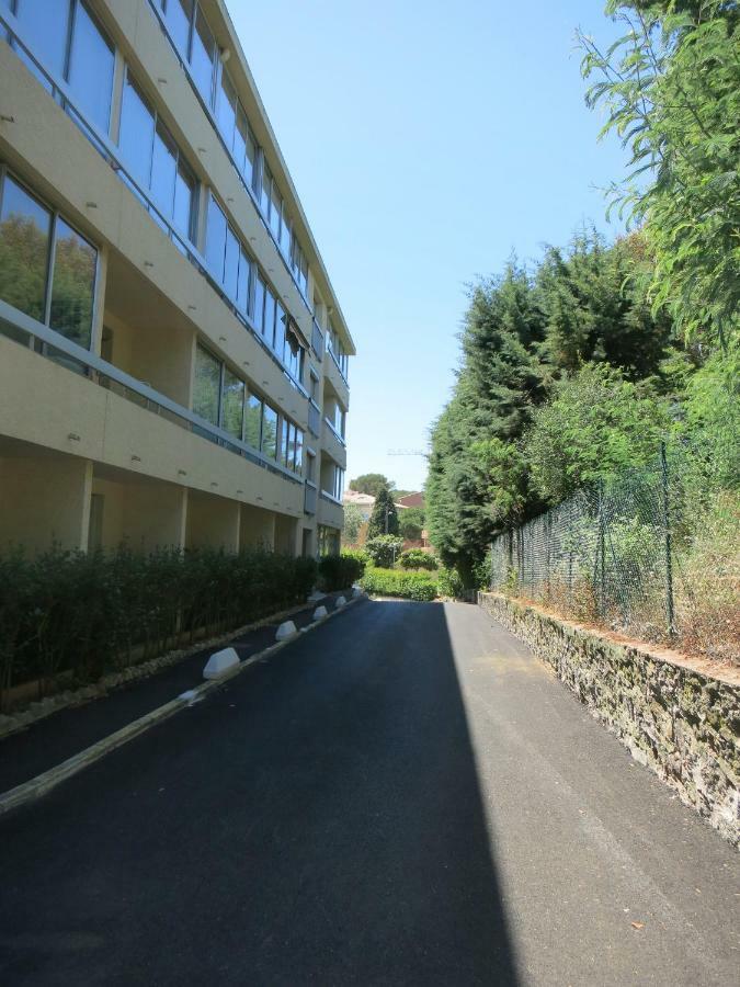 Joli studio A front de mer Saint-Raphael (Var) Exterior foto